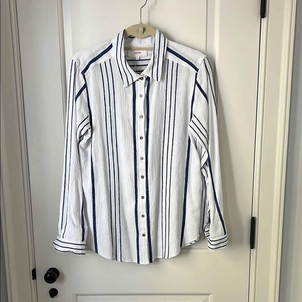 NWT Womens Xirena Scout shirt in cloud blue size medium